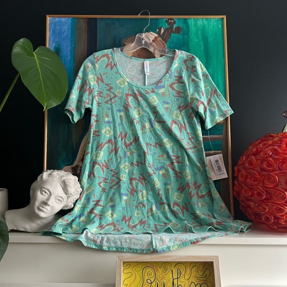 LuLaRoe Carly Dress Womens XS Mint Green Geometric High Low Swing T-Shirt Dress